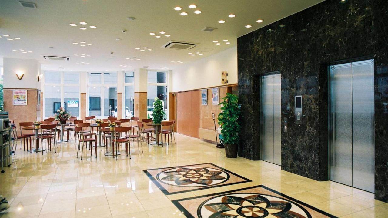 Toyoko Inn Kanazawa-Eki Higashi-Guchi Екстер'єр фото