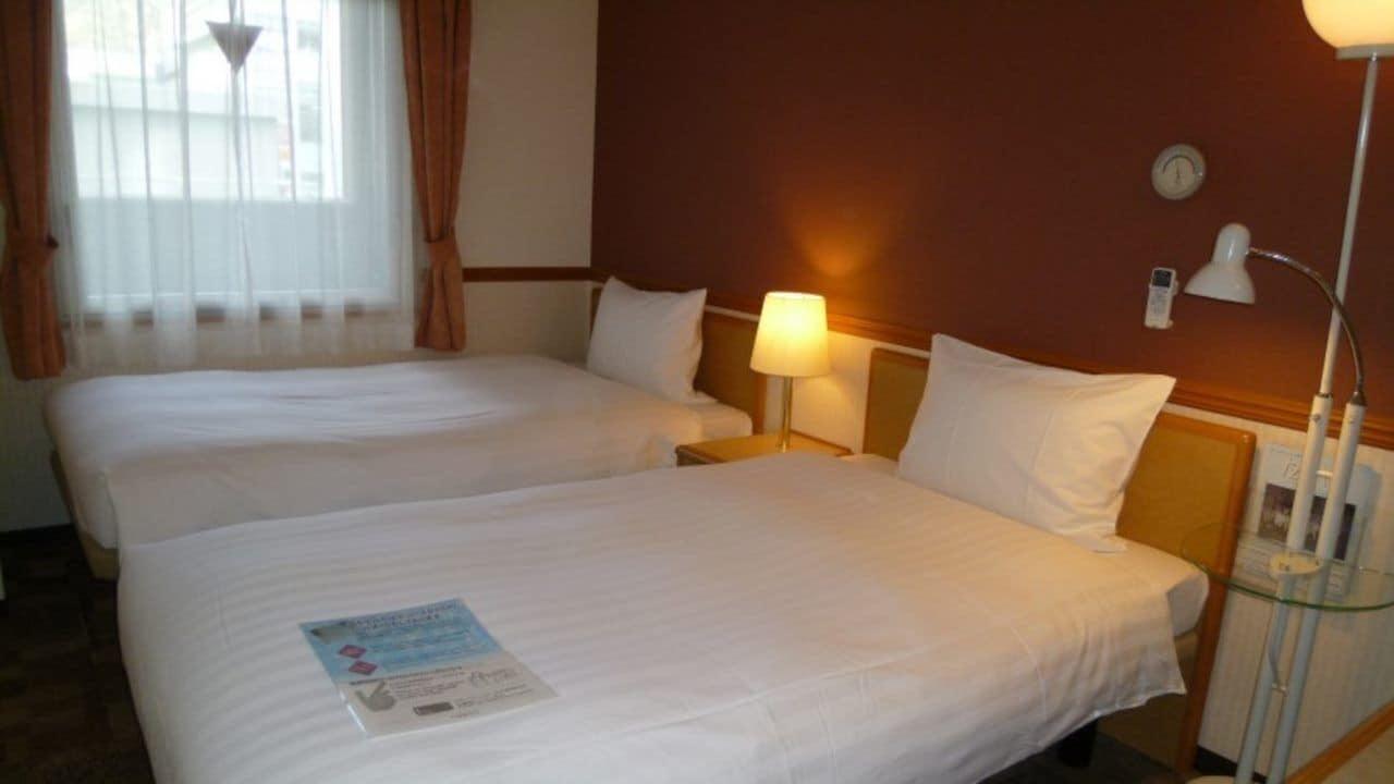 Toyoko Inn Kanazawa-Eki Higashi-Guchi Екстер'єр фото