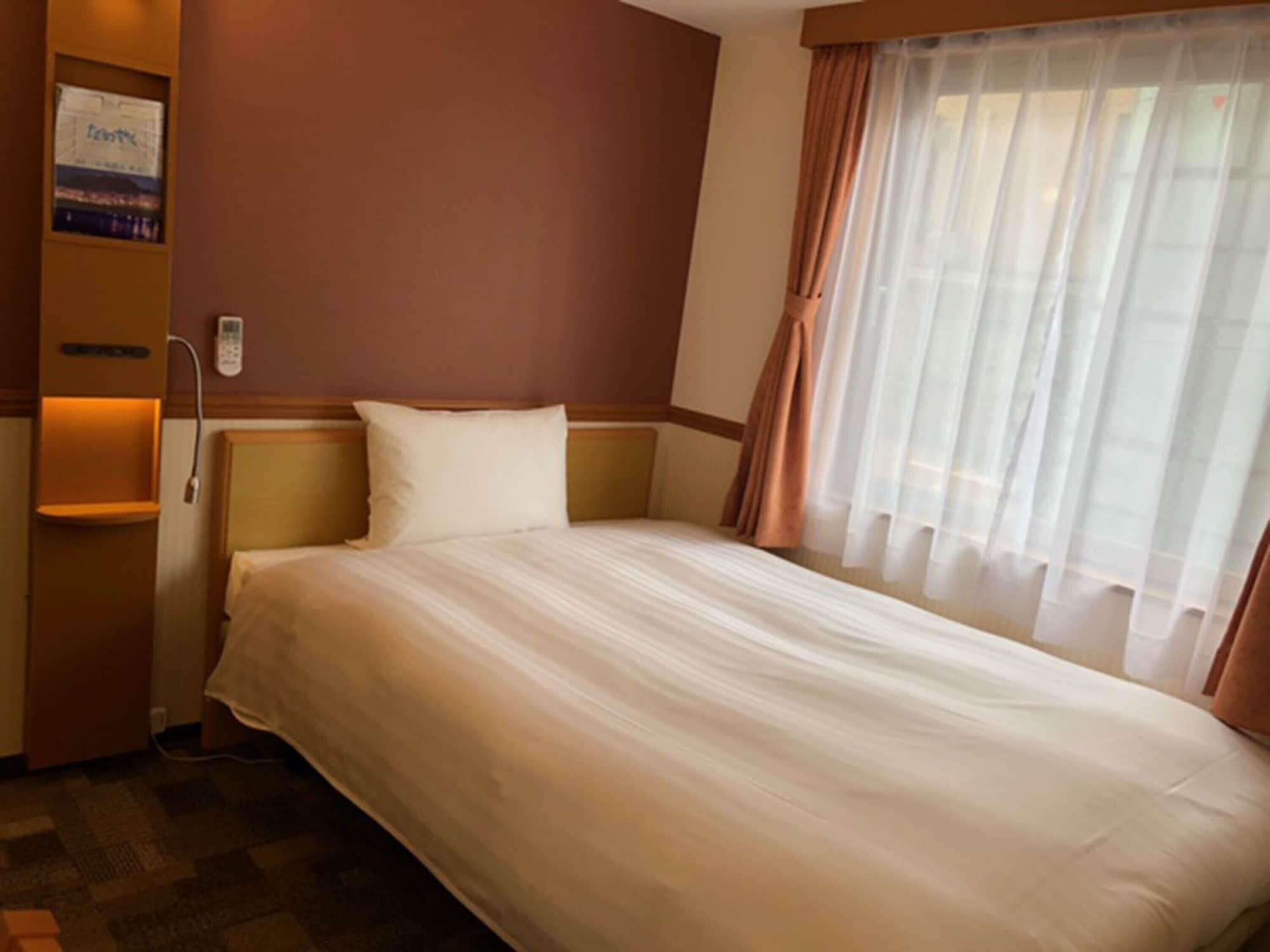 Toyoko Inn Kanazawa-Eki Higashi-Guchi Екстер'єр фото